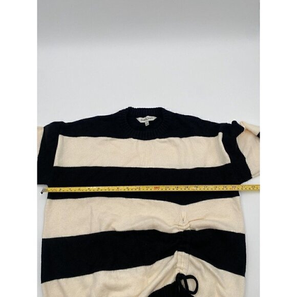 David & Dani Black And White Strip Sweater Size Small - Picture 6 of 12